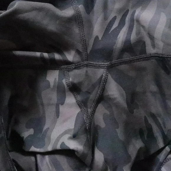 Dragon Fit Women's Small Black Camouflage Side Pockets Skinny Stretch Leggings - Picture 7 of 9